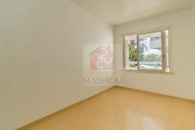 Imagem Casa com 4 Quartos à Venda, 250 m² em Menino Deus - Porto Alegre