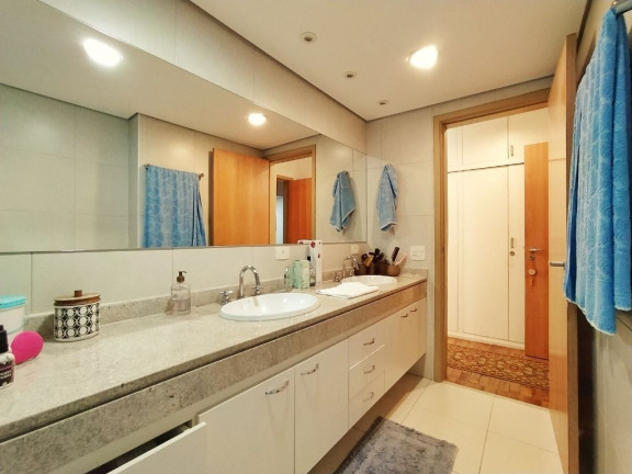 Imagem Apartamento com 3 Quartos à Venda, 172 m² em Itaim Bibi - São Paulo