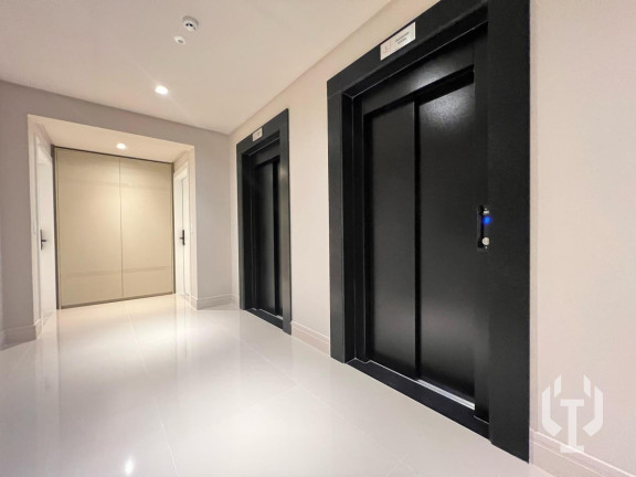 Imagem Apartamento com 3 Quartos à Venda, 123 m² em Meia Praia - Itapema Imagem Apartamento com 3 Quartos à Venda, 123 m² em Meia Praia - Itapema