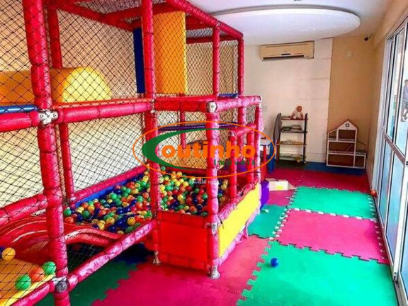 Imagem Apartamento com 2 Quartos à Venda, 87 m² em Tijuca - Rio De Janeiro Imagem Apartamento com 2 Quartos à Venda, 87 m² em Tijuca - Rio De Janeiro