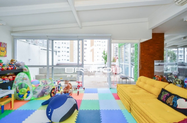 Imagem Imóvel com 3 Quartos à Venda, 270 m² em Vila Andrade - São Paulo