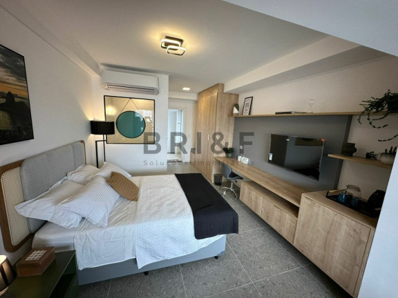 Apartamento com 1 Quarto para Alugar, 32 m² em Santo Amaro - São Paulo