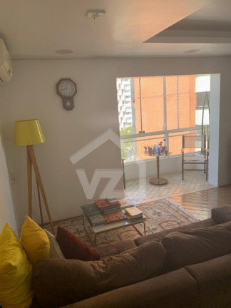 Imagem Cobertura com 4 Quartos à Venda, 220 m² em Moema - São Paulo