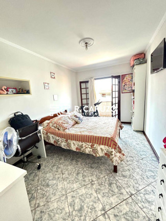 Imagem Casa com 3 Quartos à Venda, 247 m² em Jardim Residencial Dona Santina Paroli Peccinini - Limeira Imagem Casa com 3 Quartos à Venda, 247 m² em Jardim Residencial Dona Santina Paroli Peccinini - Limeira