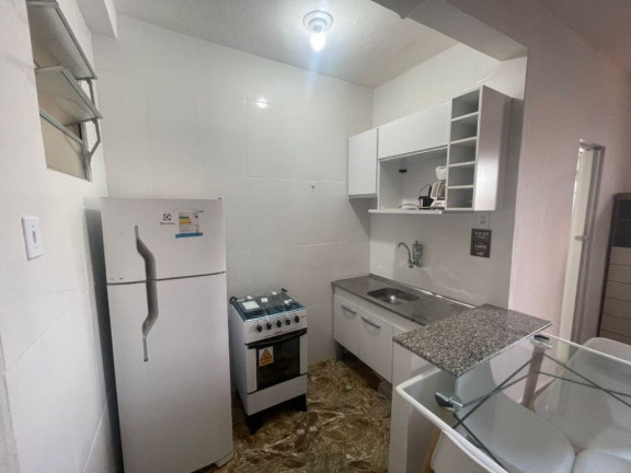 Imagem Kitnet com 1 Quarto à Venda, 32 m² em Guilhermina - Praia Grande Imagem Kitnet com 1 Quarto à Venda, 32 m² em Guilhermina - Praia Grande