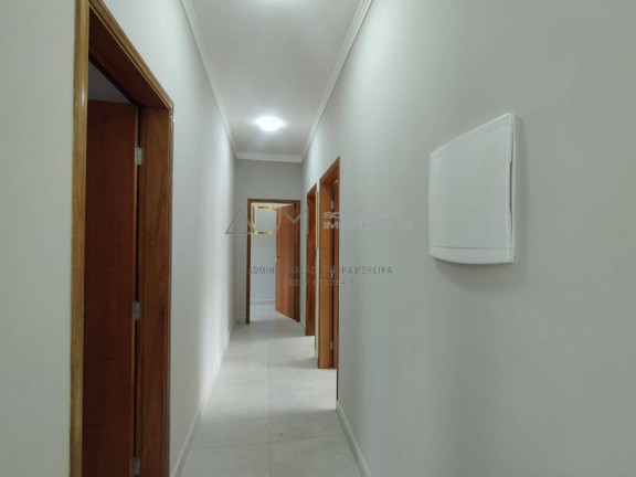 Imagem Casa com 3 Quartos à Venda, 250 m² em Residencial Plaza Martin - Botucatu