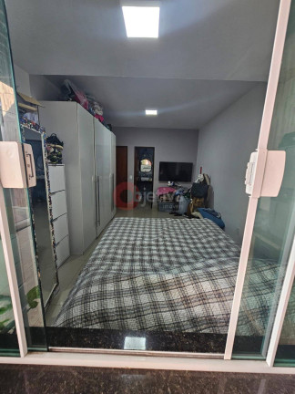 Imagem Casa com 5 Quartos à Venda, 300 m² em Parque Burle - Cabo Frio Imagem Casa com 5 Quartos à Venda, 300 m² em Parque Burle - Cabo Frio
