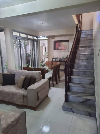 Imagem Casa com 3 Quartos à Venda, 126 m² em Getúlio Vargas - Aracaju Imagem Casa com 3 Quartos à Venda, 126 m² em Getúlio Vargas - Aracaju