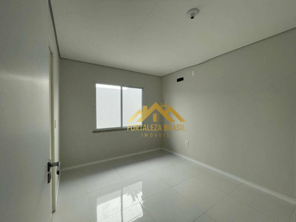 Imagem Imóvel com 3 Quartos à Venda, 128 m² em Urucunema - Eusébio