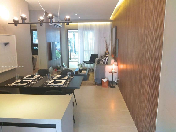 Imagem Apartamento com 2 Quartos à Venda, em Tijuca - Rio De Janeiro Imagem Apartamento com 2 Quartos à Venda, em Tijuca - Rio De Janeiro