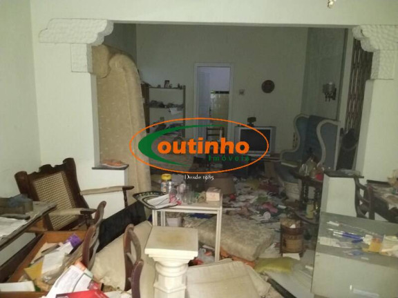 Imagem Casa com 6 Quartos à Venda, 400 m² em Tijuca - Rio De Janeiro
