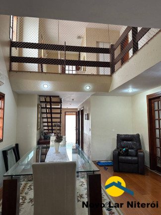 Imagem Casa com 3 Quartos à Venda, 302 m² em Piratininga - Niterói