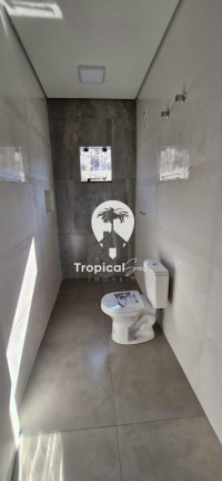 Imagem Casa com 1 Quarto à Venda, 200 m² em Leblon - Pontal Do Parana Imagem Casa com 1 Quarto à Venda, 200 m² em Leblon - Pontal Do Parana