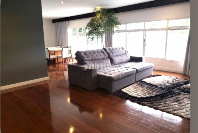 Casa com 5 Quartos à Venda, 310 m² em Morumbi - São Paulo