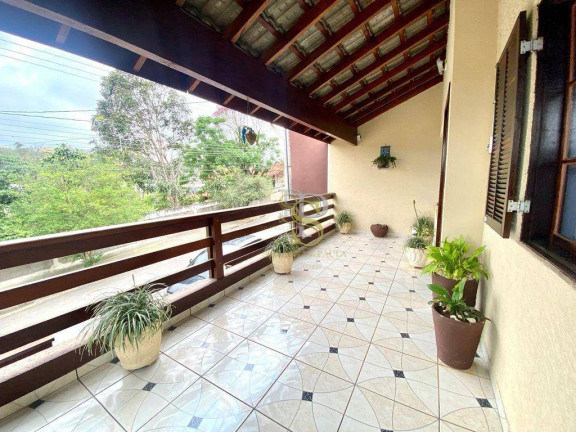 Imagem Casa com 3 Quartos à Venda, 156 m² em Terra Preta - Mairiporã Imagem Casa com 3 Quartos à Venda, 156 m² em Terra Preta - Mairiporã