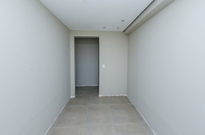 Imagem Sala Comercial à Venda, 38 m² em São João - Porto Alegre Imagem Sala Comercial à Venda, 38 m² em São João - Porto Alegre