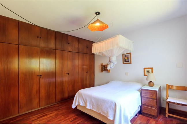 Imagem Casa com 4 Quartos à Venda,  em Jardim Cordeiro - São Paulo