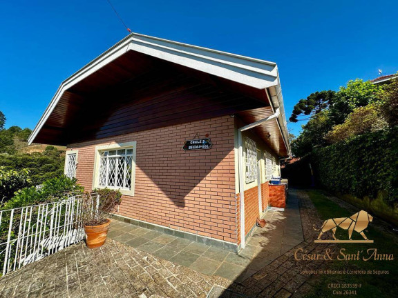 Imagem Casa de Condomínio com 4 Quartos à Venda, 1.350 m² em Vale Encantado - Campos Do Jordão