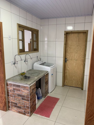 Imagem Casa com 3 Quartos à Venda, 135 m² em Operária - Araranguá