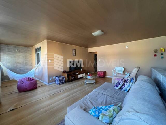 Imagem Casa com 7 Quartos à Venda, 286 m² em Nordeste De Amaralina - Salvador