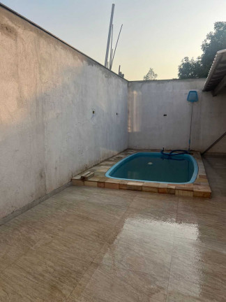 Imagem Casa com 4 Quartos à Venda, 180 m² em Vila Santa Alice - Duque De Caxias