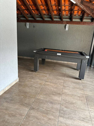 Imagem Casa à Venda, 250 m² em Recreio Retiro Do Rio Bonito (vitoriana) - Botucatu Imagem Casa à Venda, 250 m² em Recreio Retiro Do Rio Bonito (vitoriana) - Botucatu