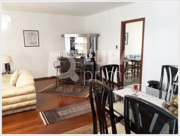 Imagem Casa com 3 Quartos à Venda, 350 m² em Vila Guilherme - São Paulo Imagem Casa com 3 Quartos à Venda, 350 m² em Vila Guilherme - São Paulo