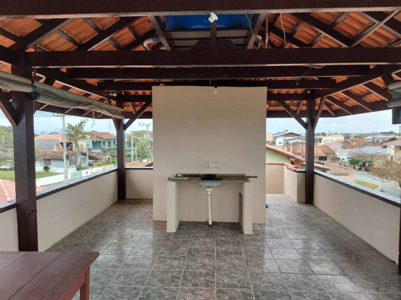 Imagem Casa com 4 Quartos à Venda, 212 m² em Centro - Balneário Barra Do Sul