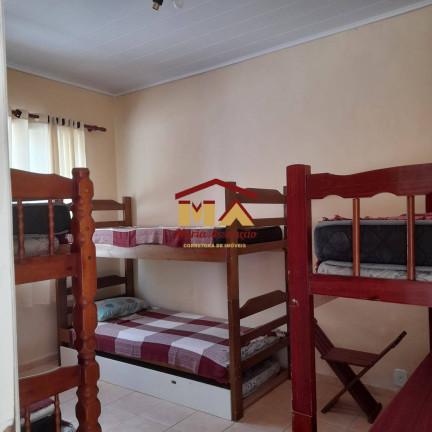 Imagem Chácara com 5 Quartos para Temporada, em Cabo Frio Imagem Chácara com 5 Quartos para Temporada, em Cabo Frio
