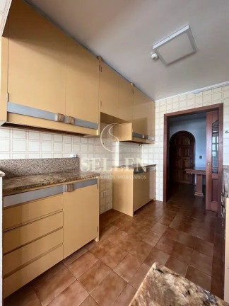 Imagem Apartamento com 3 Quartos à Venda, 155 m² em Santa Tereza - Porto Alegre Imagem Apartamento com 3 Quartos à Venda, 155 m² em Santa Tereza - Porto Alegre