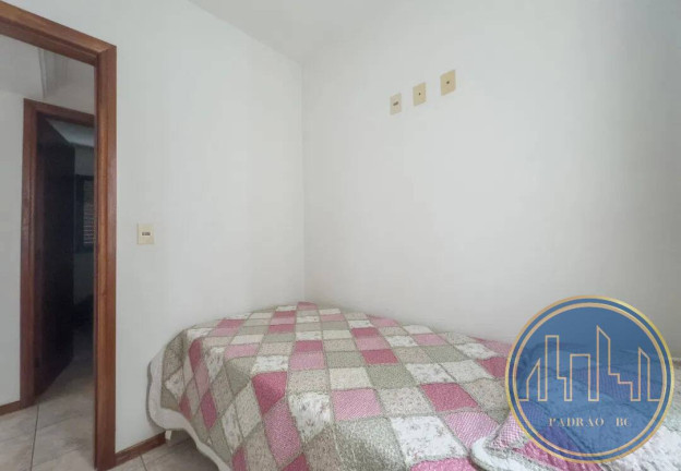 Imagem Apartamento com 3 Quartos à Venda, 126 m² em Centro - Balneário Camboriú Imagem Apartamento com 3 Quartos à Venda, 126 m² em Centro - Balneário Camboriú