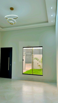 Imagem Casa com 3 Quartos à Venda, 190 m² em Jardim Das Palmeiras - Cuiabá