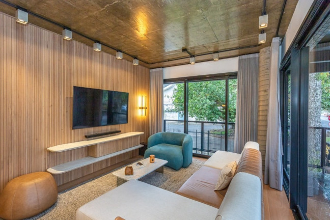 Imagem Imóvel com 2 Quartos à Venda, 84 m² em Passo Da Areia - Porto Alegre Imagem Imóvel com 2 Quartos à Venda, 84 m² em Passo Da Areia - Porto Alegre