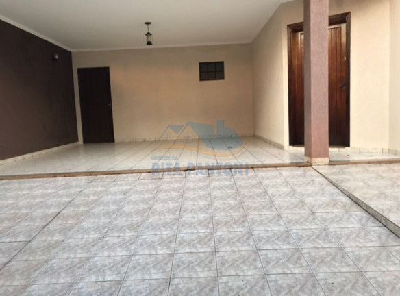 Sobrado com 4 Quartos à Venda, 211 m² em Parque Industrial Lagoinha - Ribeirão Preto