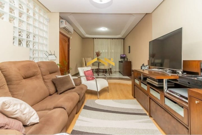 Imagem Casa com 3 Quartos à Venda, 143 m² em Vila Formosa - São Paulo Imagem Casa com 3 Quartos à Venda, 143 m² em Vila Formosa - São Paulo