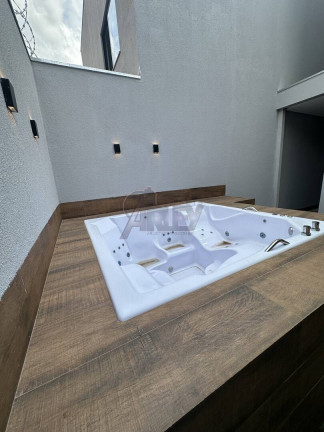 Imagem Casa com 3 Quartos à Venda, 140 m² em Ibituruna - Montes Claros Imagem Casa com 3 Quartos à Venda, 140 m² em Ibituruna - Montes Claros