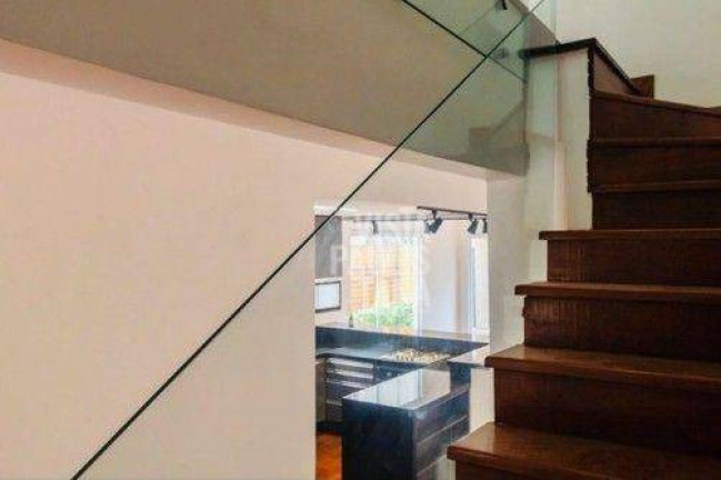 Imagem Casa com 3 Quartos à Venda, 300 m² em Morumbi - São Paulo