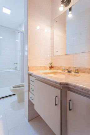 Imagem Apartamento com 3 Quartos à Venda, 184 m² em Aclimação - São Paulo