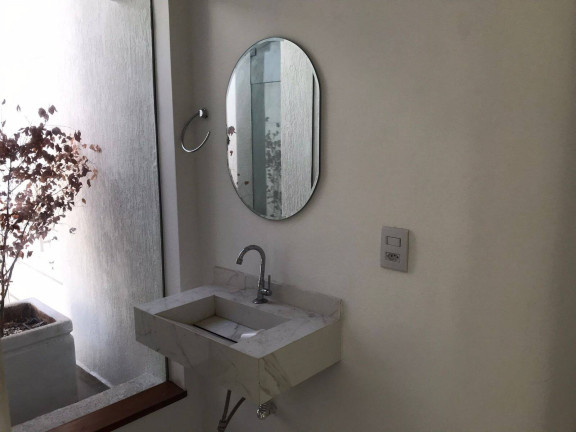 Imagem Casa com 4 Quartos à Venda, 342 m² em Alphaville Residencial Dois - Barueri Imagem Casa com 4 Quartos à Venda, 342 m² em Alphaville Residencial Dois - Barueri