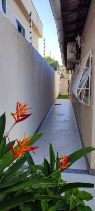 Imagem Casa com 3 Quartos à Venda, 94 m² em Itapebussu - Guarapari