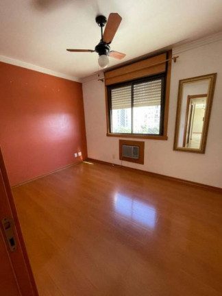 Imagem Apartamento com 3 Quartos à Venda, 87 m² em Passo Da Areia - Porto Alegre Imagem Apartamento com 3 Quartos à Venda, 87 m² em Passo Da Areia - Porto Alegre