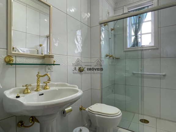 Imagem Apartamento com 5 Quartos à Venda, 331 m² em Capivari - Campos Do Jordão