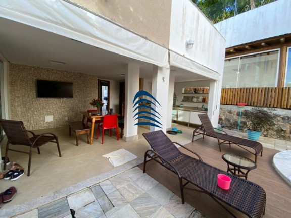 Imagem Casa com 4 Quartos à Venda, 340 m² em Centro - Lauro De Freitas Imagem Casa com 4 Quartos à Venda, 340 m² em Centro - Lauro De Freitas