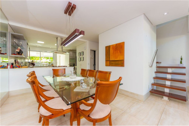 Imagem Casa com 5 Quartos à Venda, em Balneário Praia Do Pernambuco - Guarujá Imagem Casa com 5 Quartos à Venda, em Balneário Praia Do Pernambuco - Guarujá