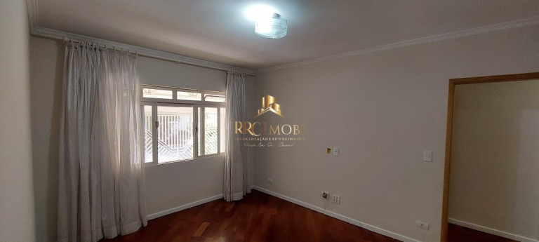 Imagem Casa com 3 Quartos à Venda, 250 m² em Jardim Santo Antoninho - São Paulo Imagem Casa com 3 Quartos à Venda, 250 m² em Jardim Santo Antoninho - São Paulo