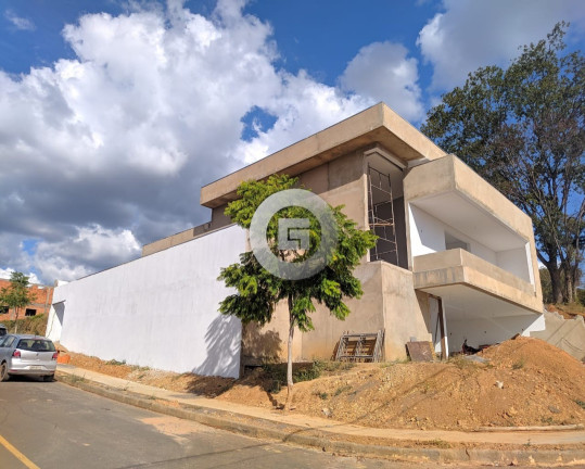 Imagem Casa com 3 Quartos à Venda, 360 m² em Parque Pampulha - Montes Claros Imagem Casa com 3 Quartos à Venda, 360 m² em Parque Pampulha - Montes Claros