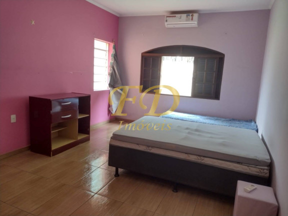 Imagem Chácara com 4 Quartos à Venda, 1.340 m² em Chácara Portal Das Estâncias - Bragança Paulista Imagem Chácara com 4 Quartos à Venda, 1.340 m² em Chácara Portal Das Estâncias - Bragança Paulista