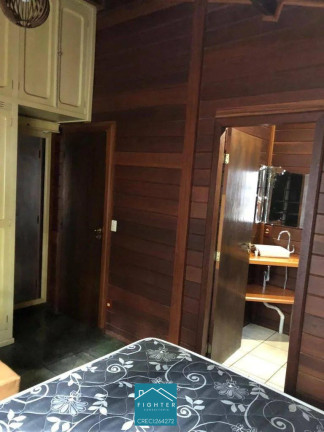 Imagem Chácara com 3 Quartos à Venda, 544 m²