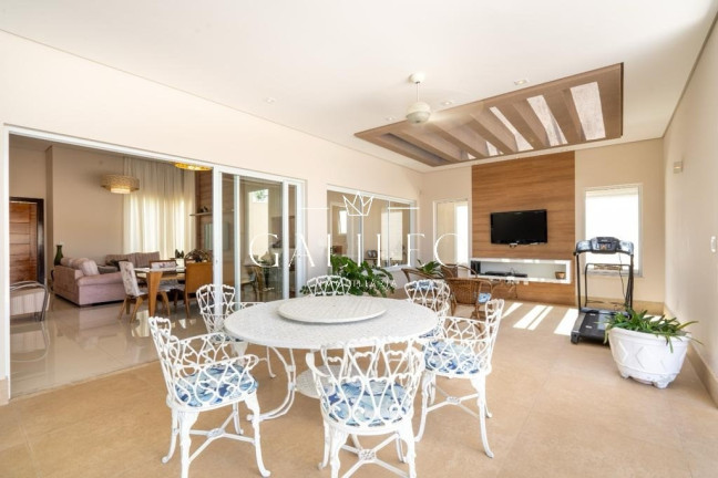 Imagem Casa com 3 Quartos à Venda, 389 m² em Jundiaí Mirim - Jundiaí Imagem Casa com 3 Quartos à Venda, 389 m² em Jundiaí Mirim - Jundiaí
