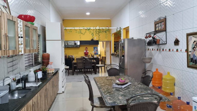 Imagem Casa com 4 Quartos à Venda, 1.600 m² em Porto - Cuiabá
